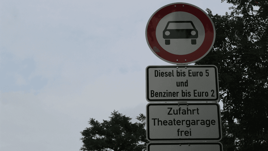 Diesel-Fahrverbote weiten sich aus: Diese Strafen drohen Autofahrern